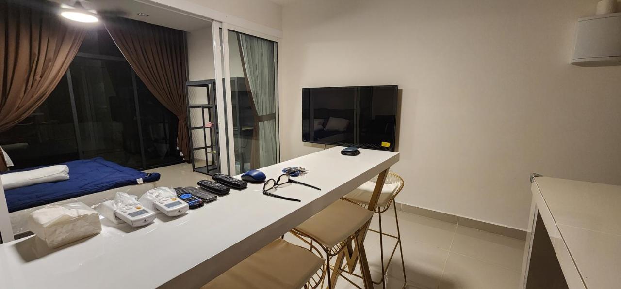 The Shore Ns Studio Suites Sea View Kota Kinabalu Eksteriør bilde
