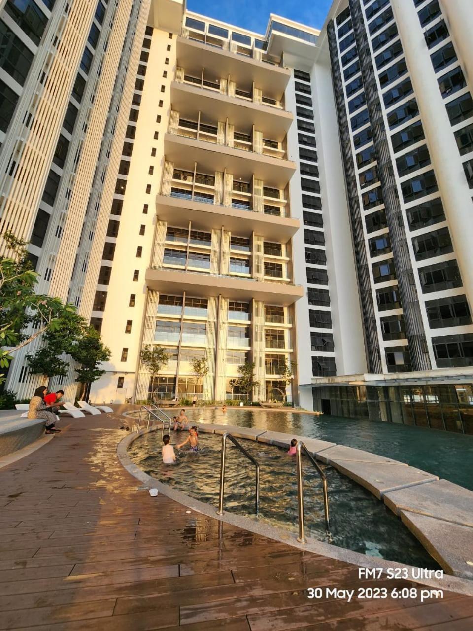 The Shore Ns Studio Suites Sea View Kota Kinabalu Eksteriør bilde